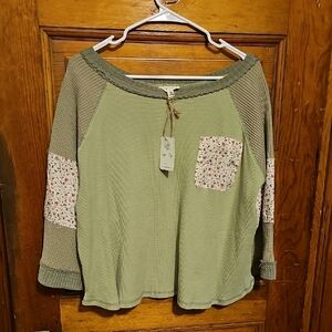 NWT Sage & Fig Green Floral Patchwork Top Sm